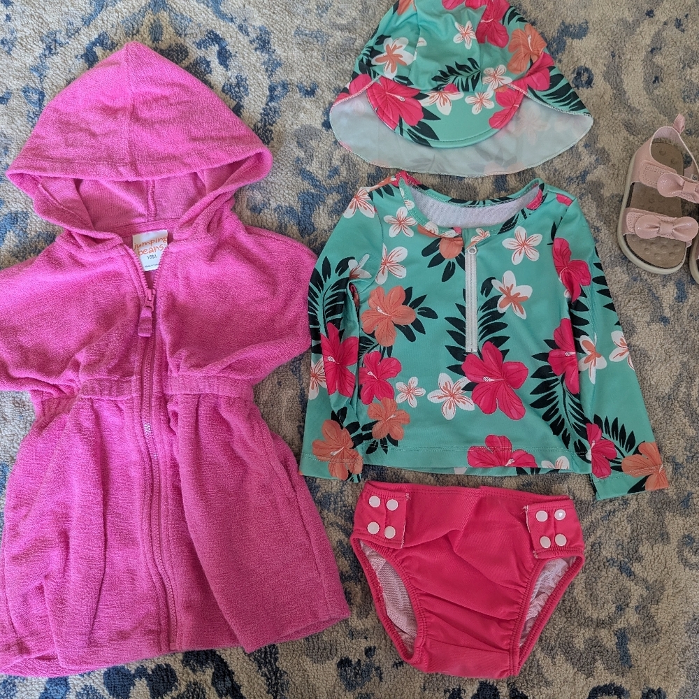 Baby Girl 18 Month Clothing Bundle - Picture 6 of 10